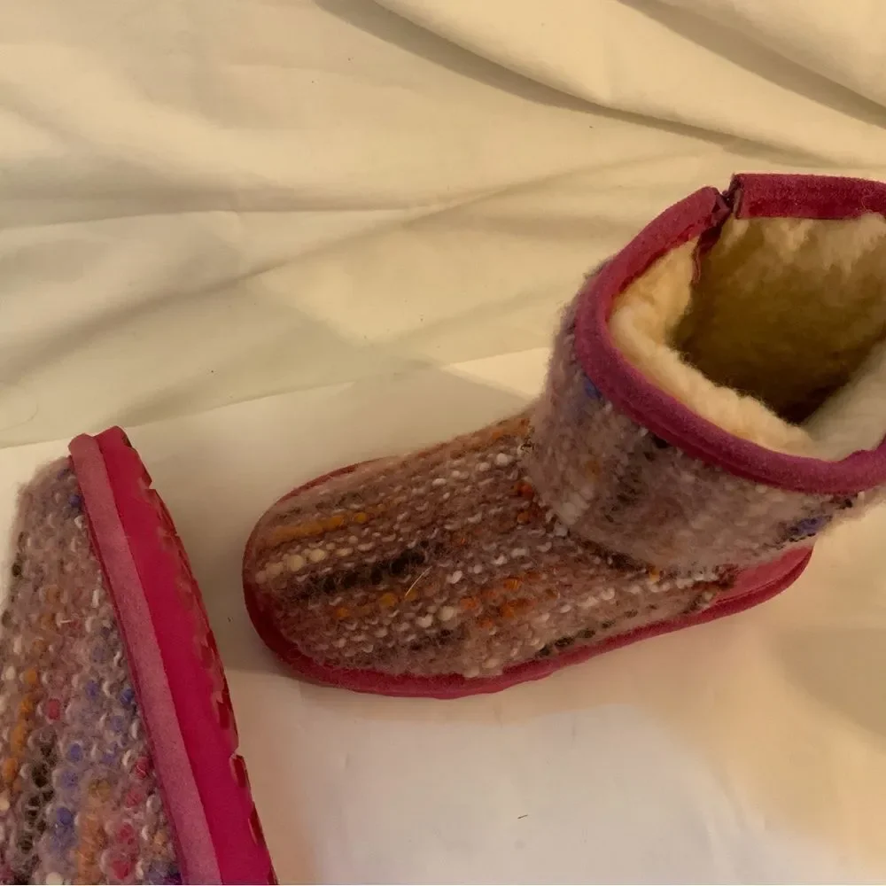 Bearpaw Toddler Elle Zipper Boots Size 12 Pink